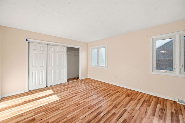 470 Adams St 2, Quincy, MA 02169