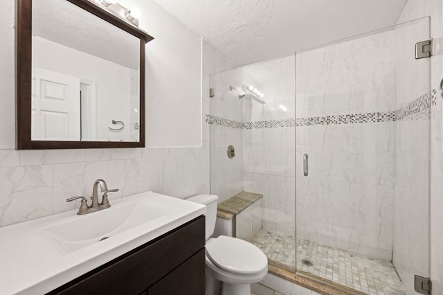 470 Adams St 2, Quincy, MA 02169