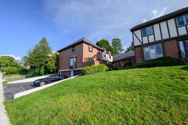 470 Adams St 2, Quincy, MA 02169