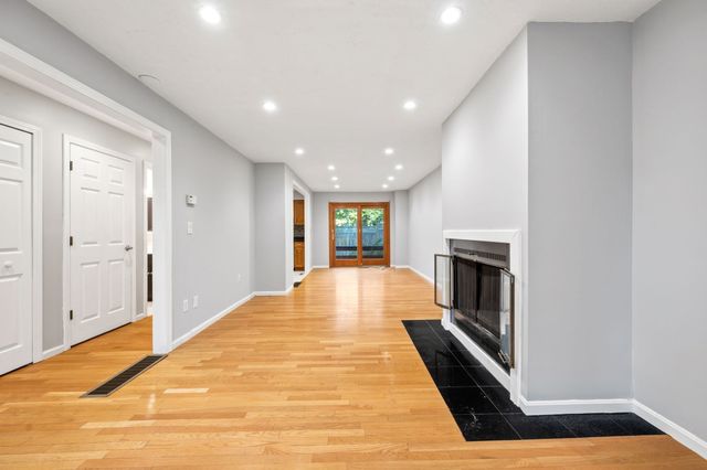 470 Adams St 2, Quincy, MA 02169