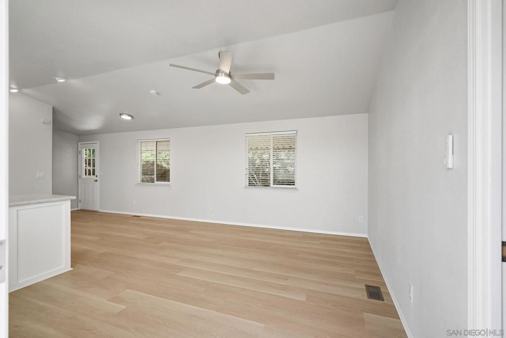 Image 10 of property listing at 13594 Highway 8 Business SPC 15, Lakeside, CA 92040