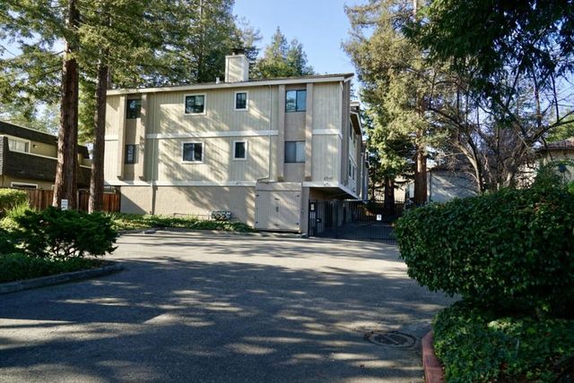 47 Dot Avenue D, Campbell, CA 95008