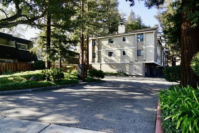 47 Dot Avenue D, Campbell, CA 95008