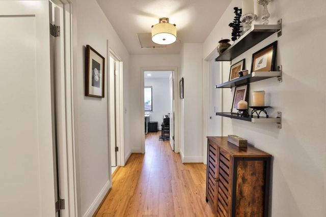 47 Dot Avenue D, Campbell, CA 95008