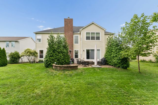 6325 Parkmeadow Lane, Hilliard, OH 43026