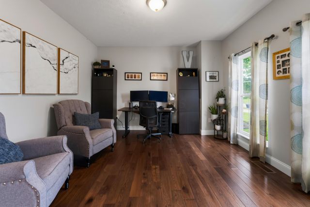 6325 Parkmeadow Lane, Hilliard, OH 43026