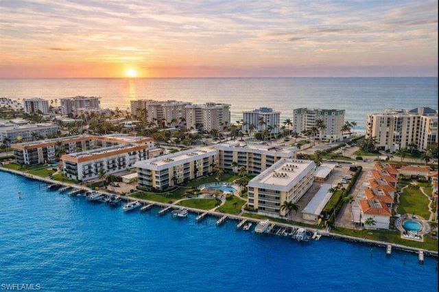 3000 Gulf Shore BLVD N # 212, Naples, FL 34103