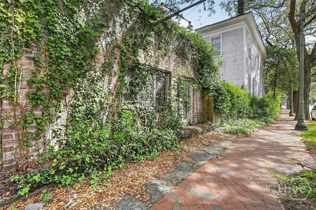 416 W 36th Street, Savannah, GA 31401