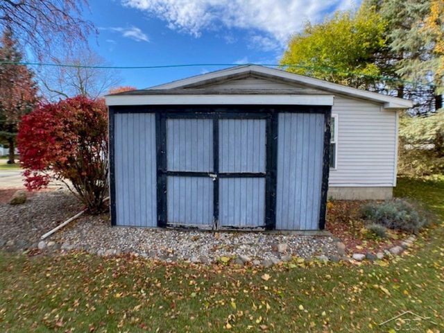 9926 Center Street, Reese, MI 48757