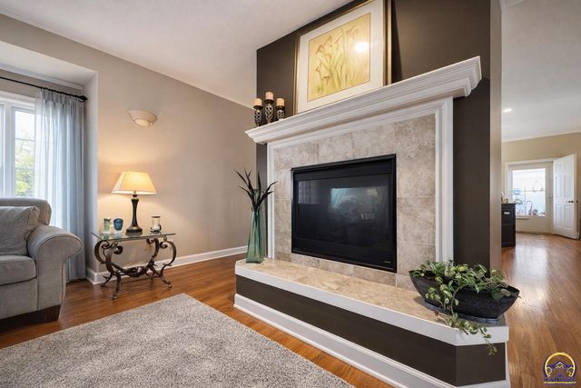 2141 SE Ratner RD, Tecumseh, KS 66542