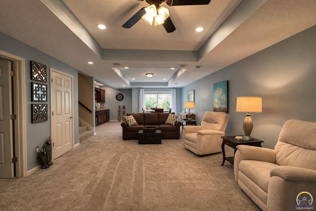 2141 SE Ratner RD, Tecumseh, KS 66542