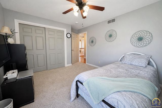 2141 SE Ratner RD, Tecumseh, KS 66542