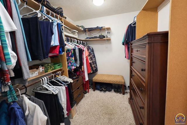 2141 SE Ratner RD, Tecumseh, KS 66542