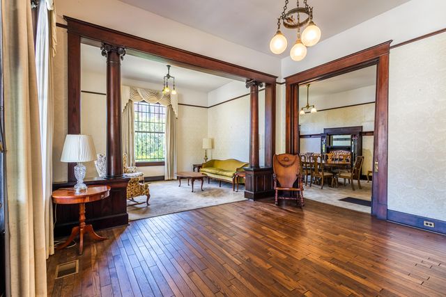 309 Walnut St., Hattiesburg, MS 39401