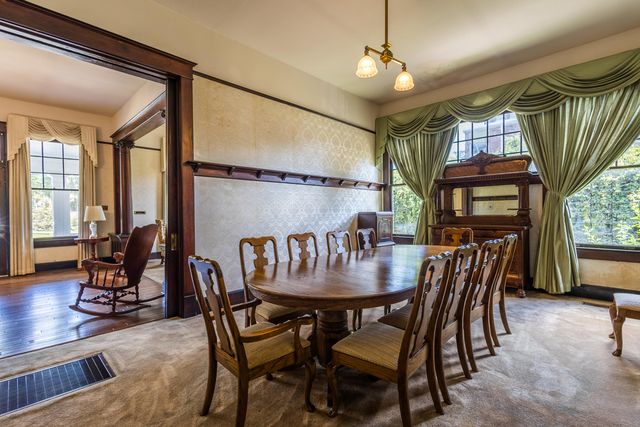 309 Walnut St., Hattiesburg, MS 39401