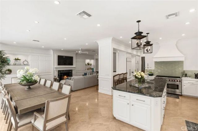 3 Barrenger Court, Newport Beach, CA 92660