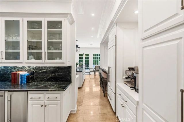 3 Barrenger Court, Newport Beach, CA 92660