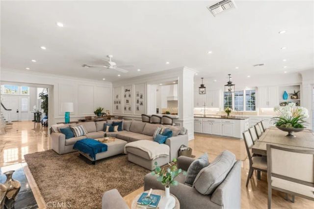 3 Barrenger Court, Newport Beach, CA 92660