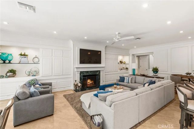 3 Barrenger Court, Newport Beach, CA 92660