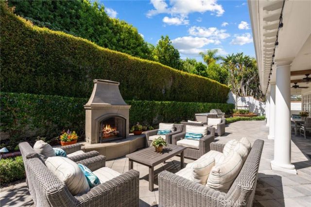 3 Barrenger Court, Newport Beach, CA 92660