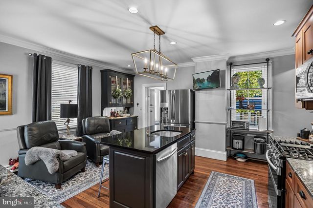 208 2ND ST, Rancocas, NJ 08073