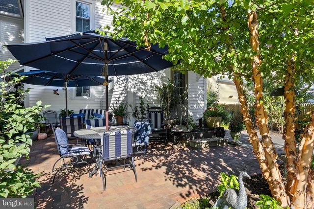 208 2ND ST, Rancocas, NJ 08073