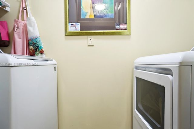 4905 Midtown Ln 2412, Palm Beach Gardens, FL 33418