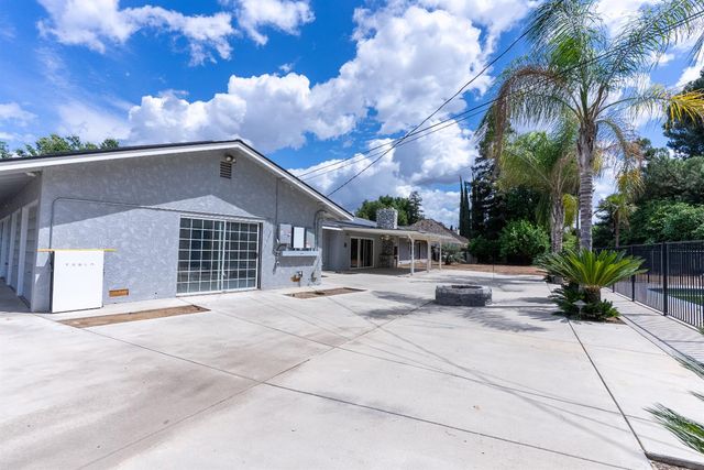 5454 E Butler Avenue, Fresno, CA 93727