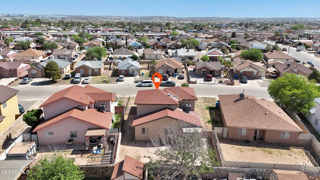 10432 Valle Koki Drive, Socorro, TX 79927