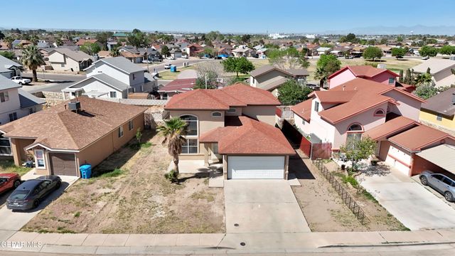 10432 Valle Koki Drive, Socorro, TX 79927