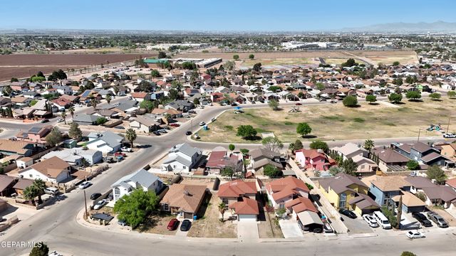 10432 Valle Koki Drive, Socorro, TX 79927