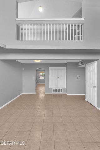 10432 Valle Koki Drive, Socorro, TX 79927