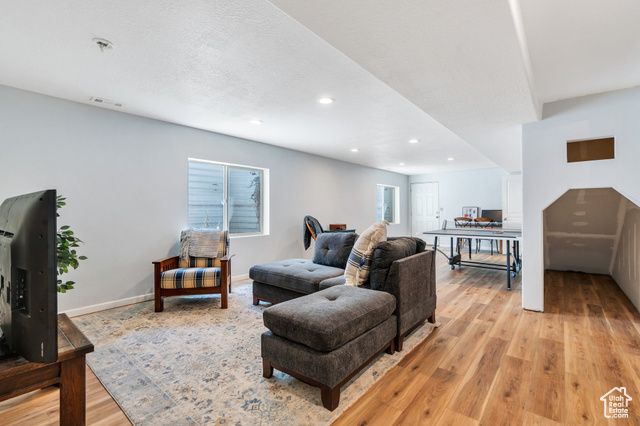 6329 W BASIN RIDGE DR, West Valley City, UT 84128