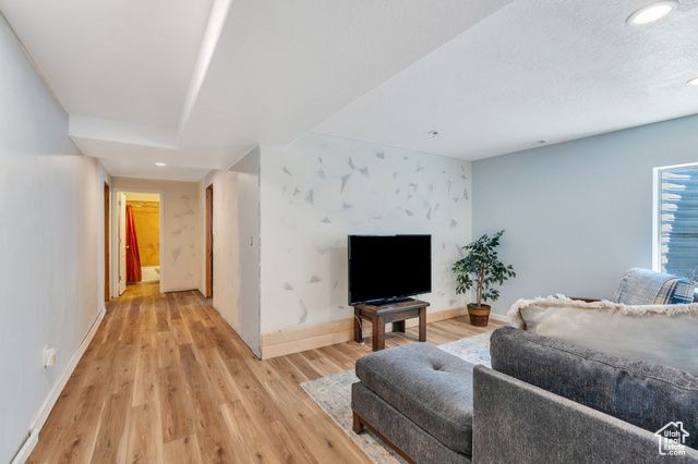 6329 W BASIN RIDGE DR, West Valley City, UT 84128