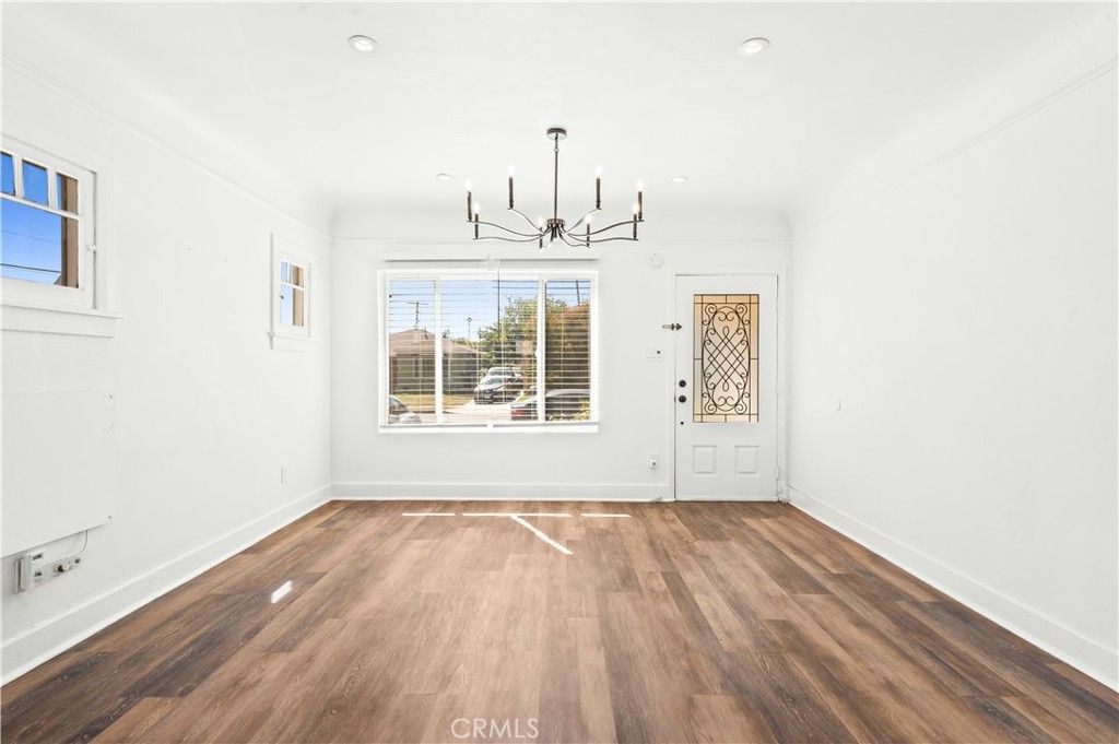 607 W 111th Place, Los Angeles, CA 90044 — photo 4