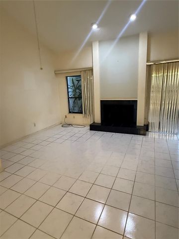 3808 NE 19TH STREET CIRCLE, Ocala, FL 34470