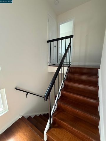 6451 Parklane Plz, Martinez, CA 94553