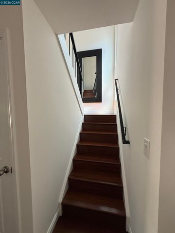 6451 Parklane Plz, Martinez, CA 94553