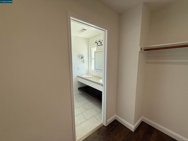 6451 Parklane Plz, Martinez, CA 94553