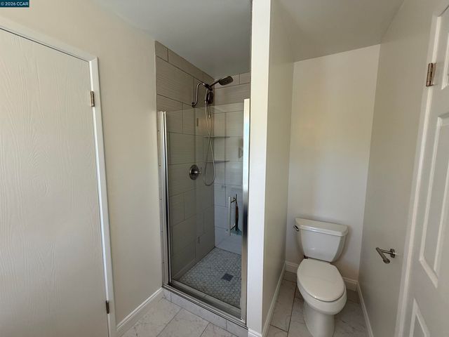 6451 Parklane Plz, Martinez, CA 94553
