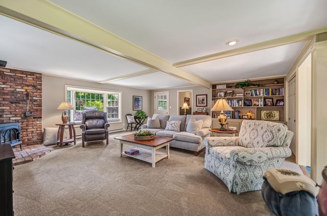 67 Castle Hill Road, Wilmington, VT 05363