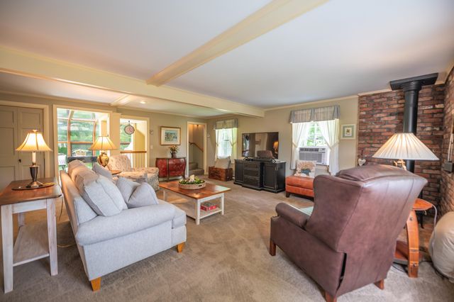 67 Castle Hill Road, Wilmington, VT 05363