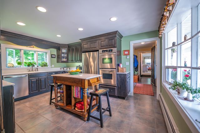 67 Castle Hill Road, Wilmington, VT 05363