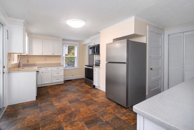 18 Park Street 18, Maynard, MA 01754