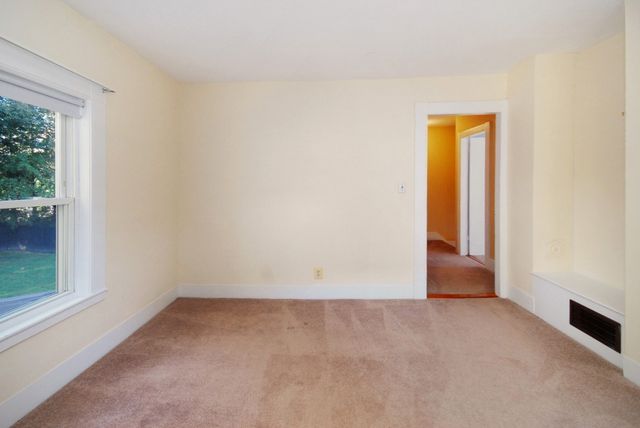 18 Park Street 18, Maynard, MA 01754