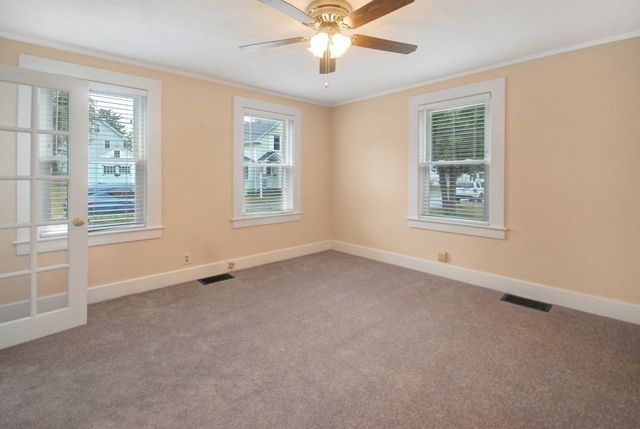 18 Park Street 18, Maynard, MA 01754