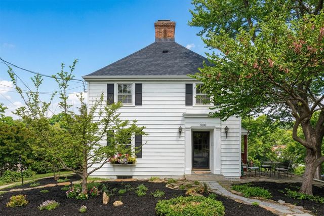 1000 SELMA BLVD, Staunton, VA 24401