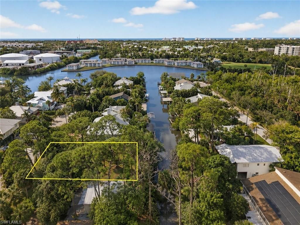 1675 Avion PL, NAPLES, FL 34104 — exterior