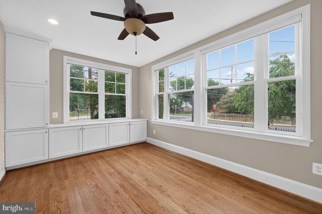 3200 2ND ST S, Arlington, VA 22204