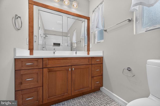 3200 2ND ST S, Arlington, VA 22204